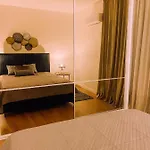 Newly Renovated Super-chic