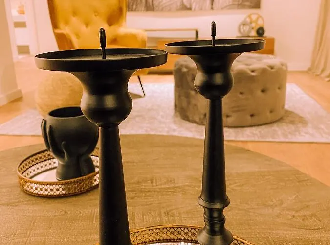 Newly Renovated Super-chic アパート *